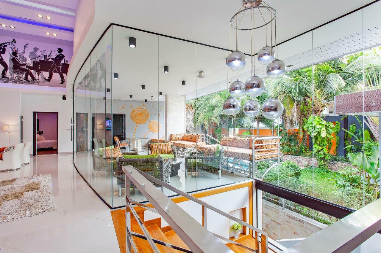Royale Grand Villa Pattaya Extérieur photo